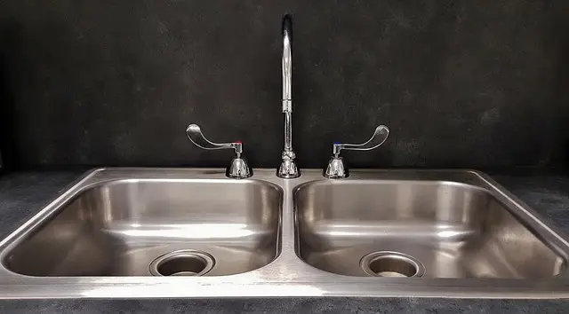 Les 5 meilleures méthodes pour déboucher rapidement une canalisation