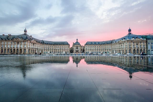 Comment identifier une fuite d'eau rapidement : guide pratique